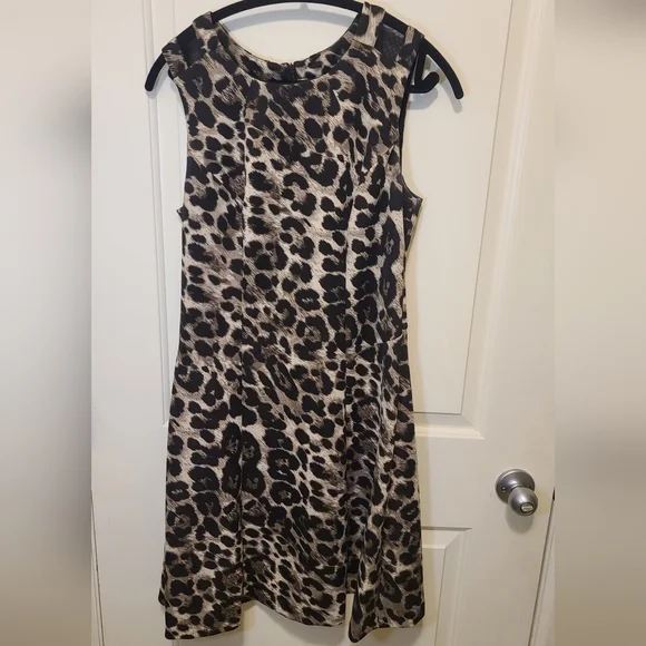 CONNECTED APPAREL Leopard Print A-LIne Dress with Mesh Detail Size 10 - Picture 2 of 6